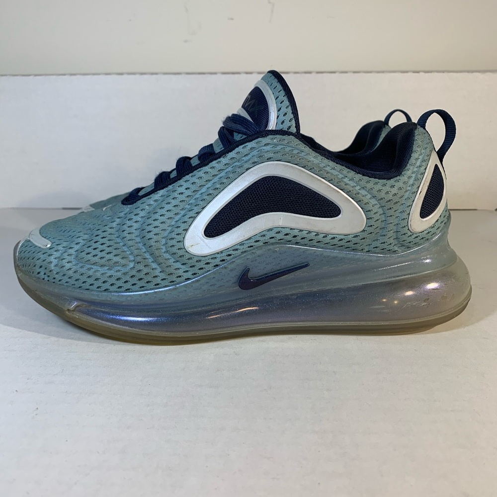 Nike Air Max 720 Northern Lights Day Women's Shoe Size 7.5